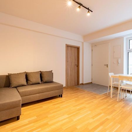 Brand New Two Room Apartment #26 With Free Secure Parking Close To Center Прага Экстерьер фото